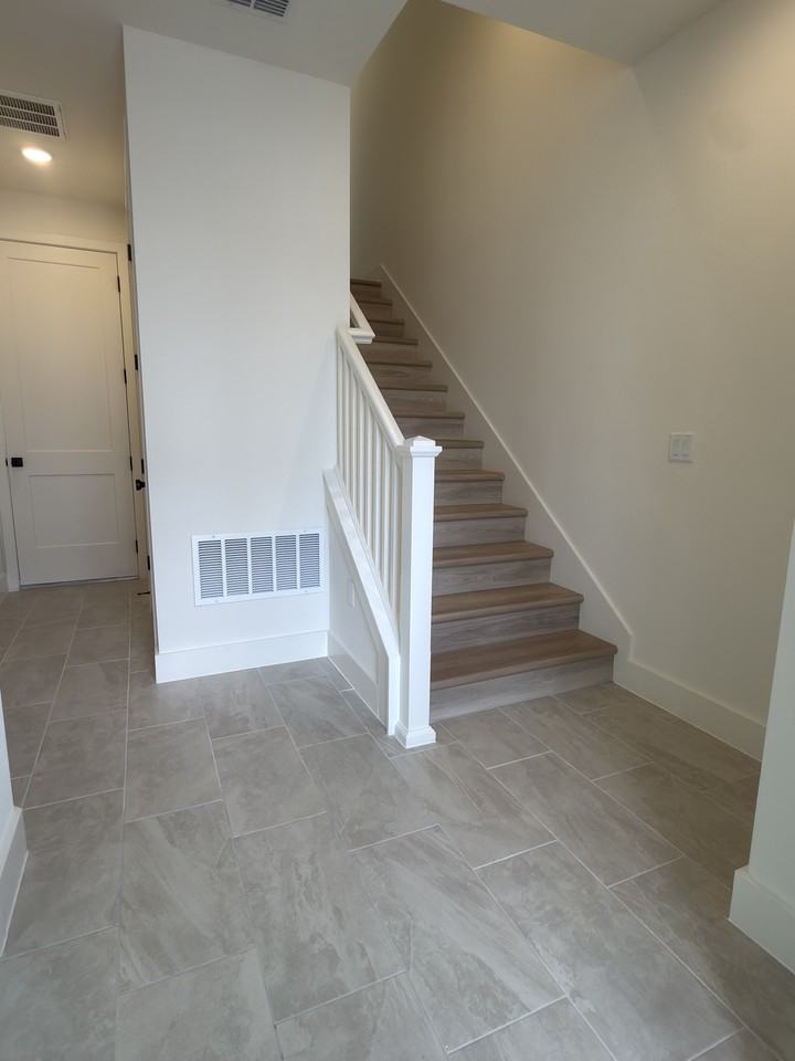 15056 Groveside Rd #15056 - Photo 5 of 12