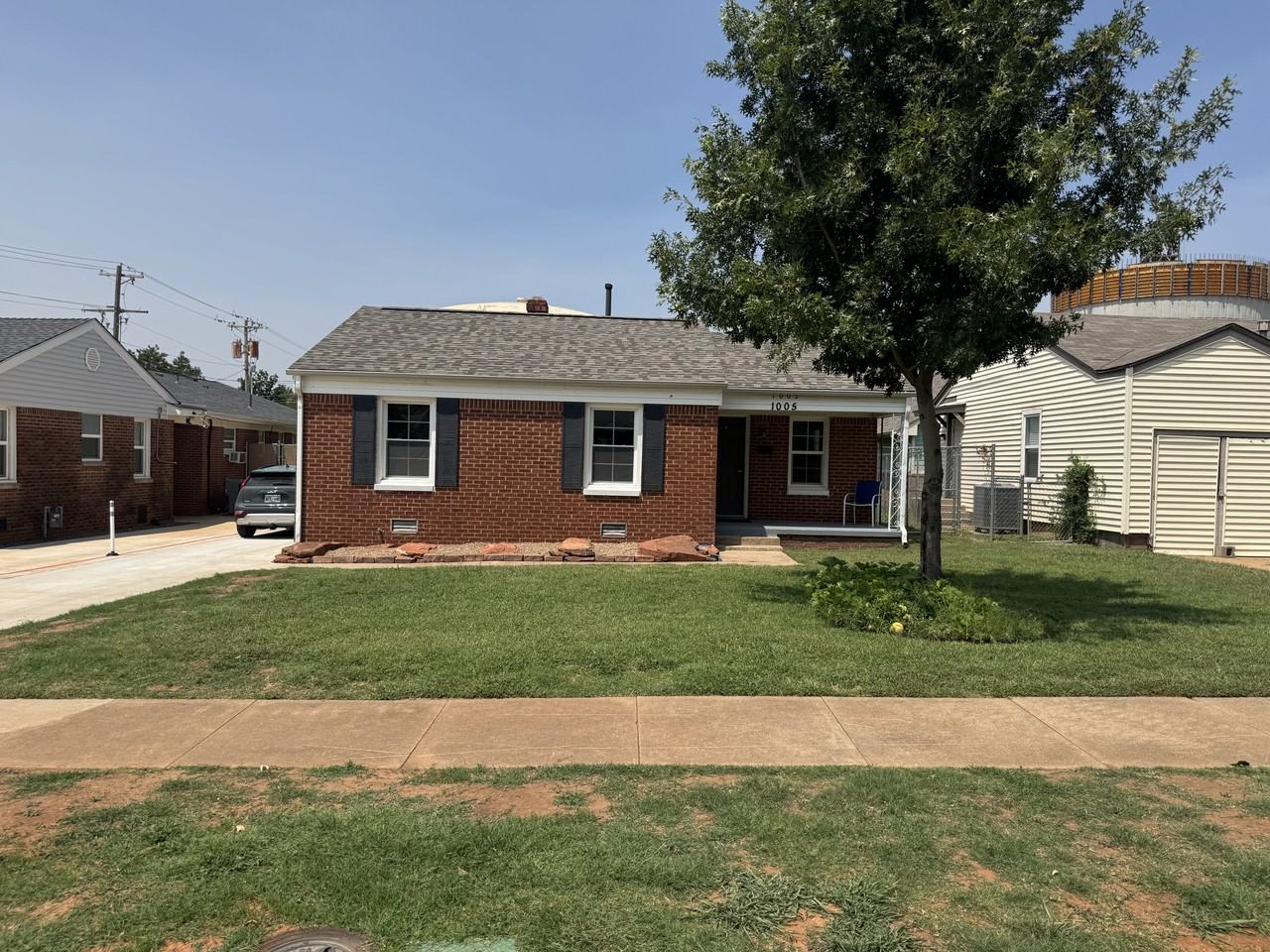 1005 E Edwards St #NA