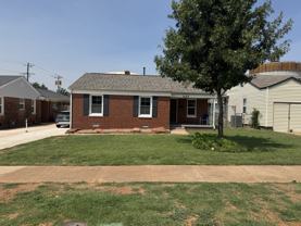 1005 E Edwards St #NA - Photo 1 of 1
