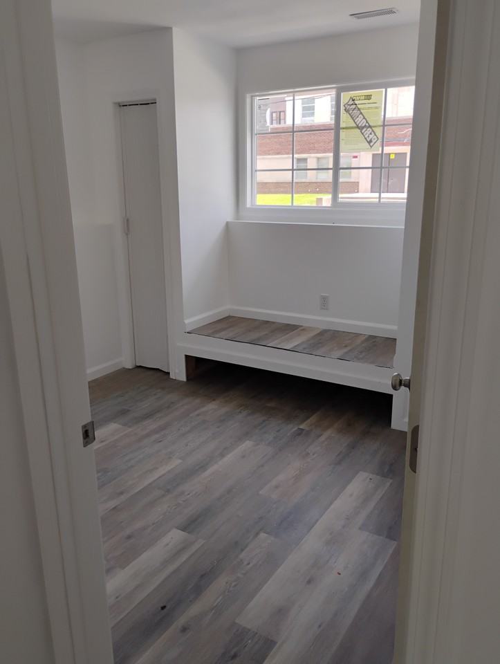 1715 Dale Ave #NA - Photo 7 of 10