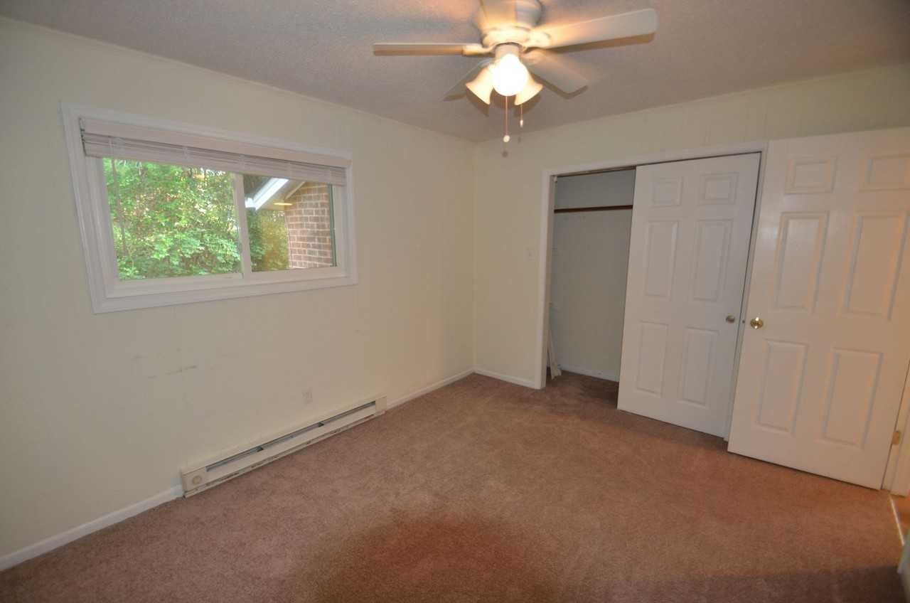 112 Bim St - Photo 6 of 11