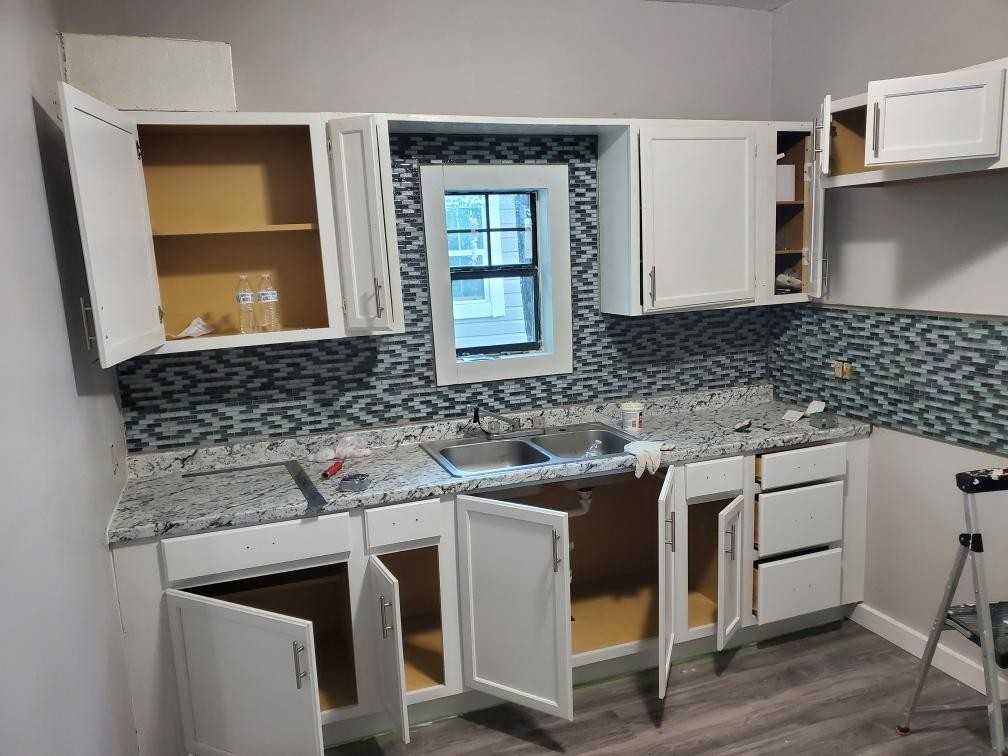 515 W Maple Ave #NA - Photo 4 of 9