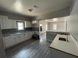 featured image of 515 W Maple Ave #NA