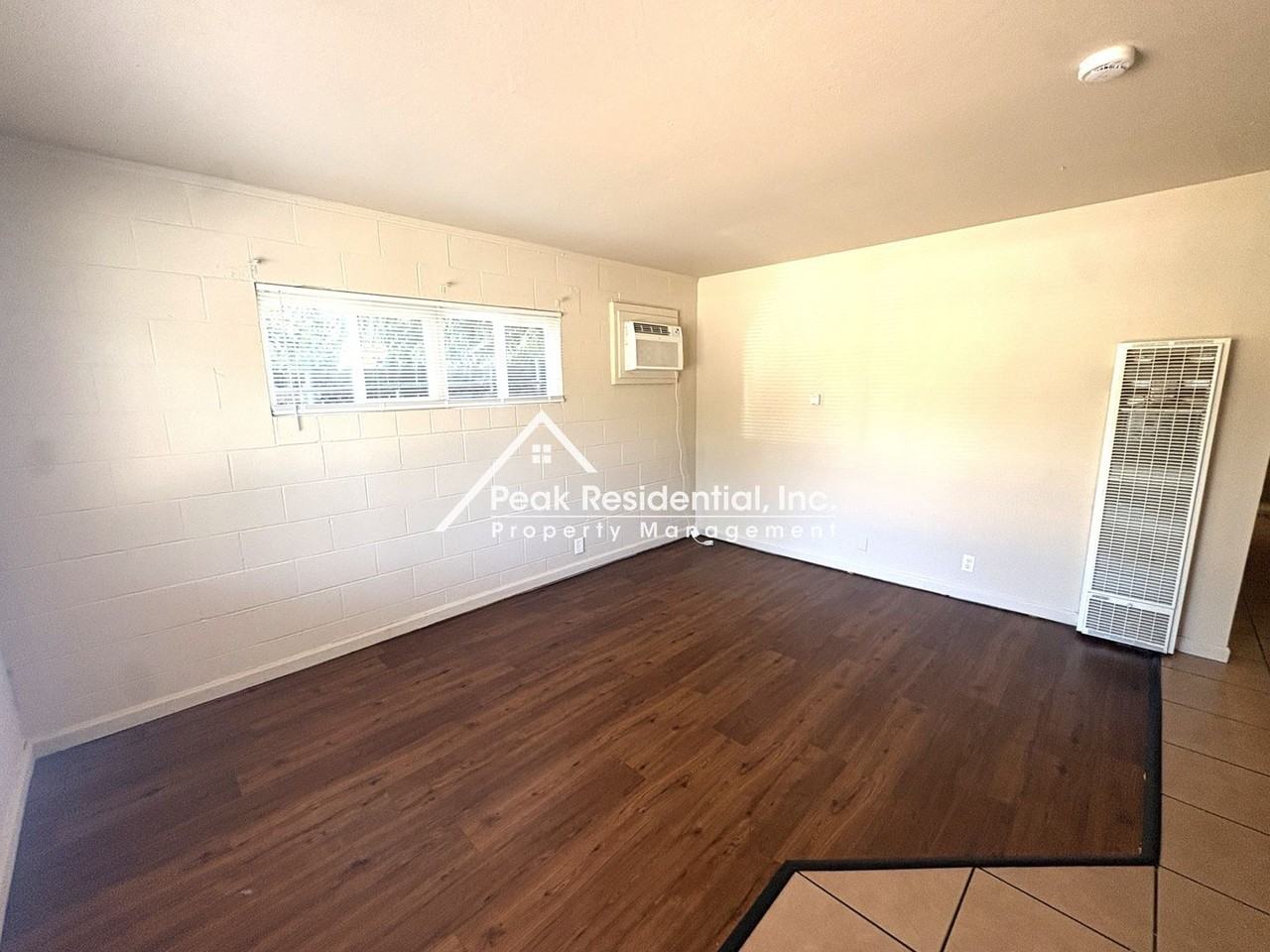 3806 45th Ave - Photo 6 of 15