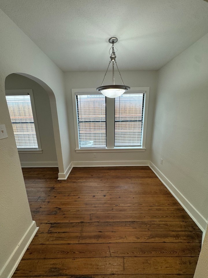 2305-2309 N Fitzhugh Ave - Photo 5 of 21
