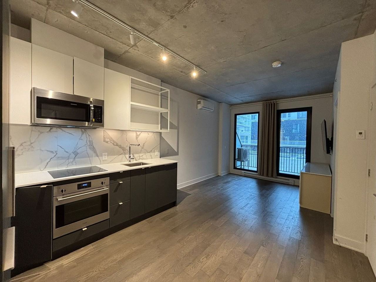 2180 Rue Sainte-Catherine E — photo 2