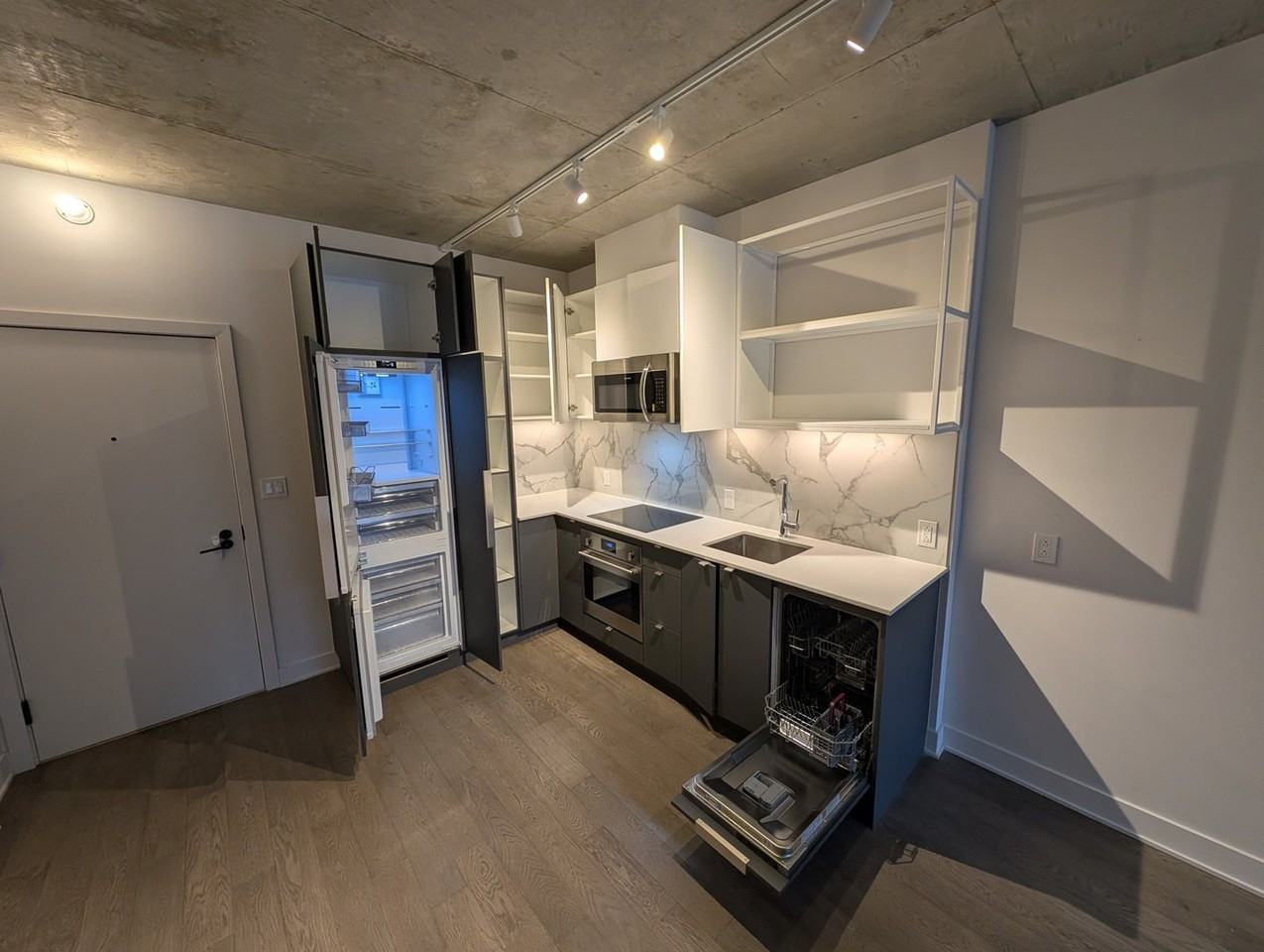 2180 Rue Sainte-Catherine E — photo 3
