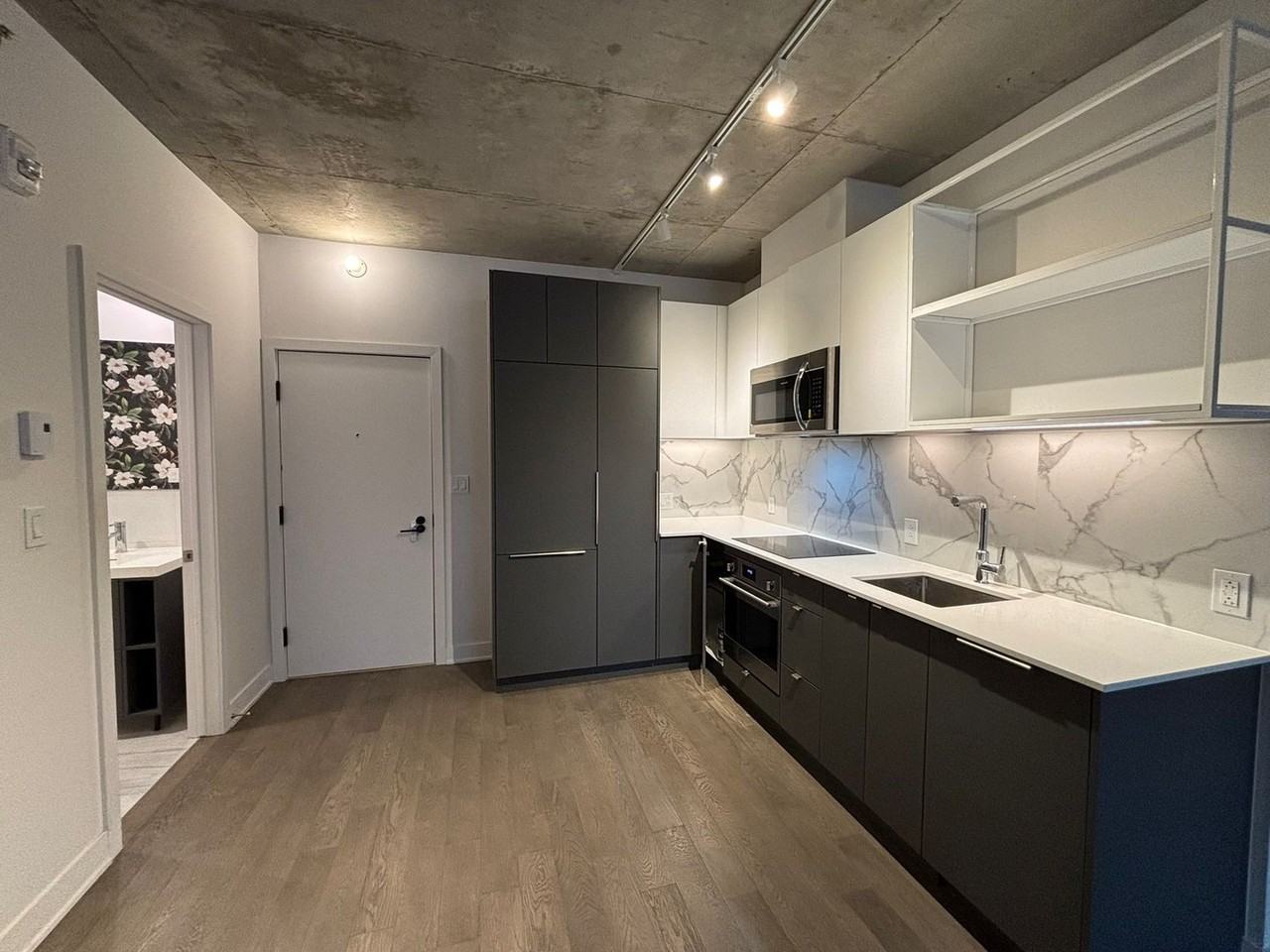 2180 Rue Sainte-Catherine E - Photo 4 of 17