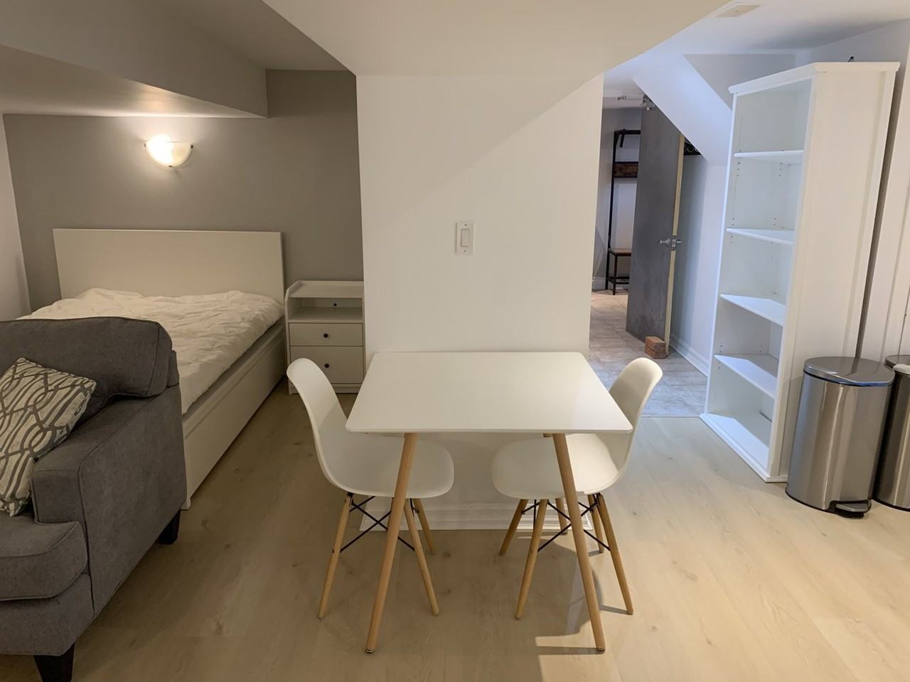 419 Annette St - Photo 5 of 11