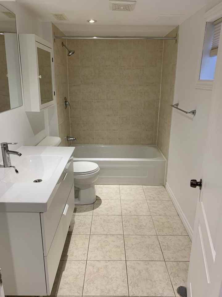 419 Annette St - Photo 7 of 11