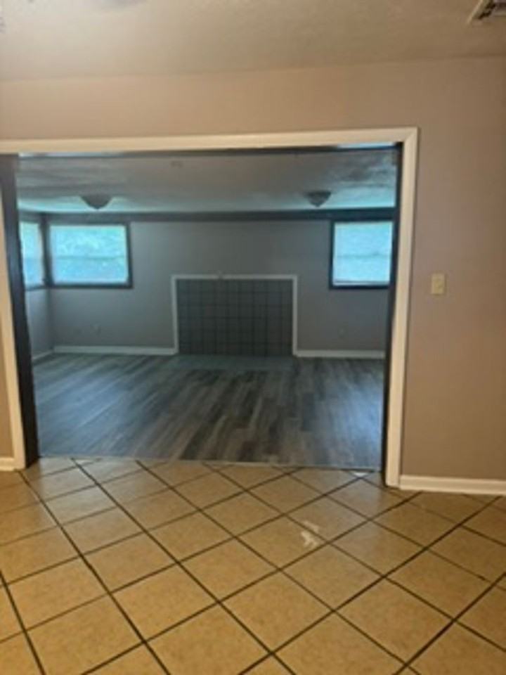 5 Baker Ct - Photo 2 of 12