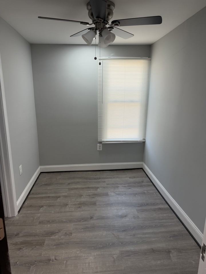 1228 Glyndon Avenue - Photo 5 of 11