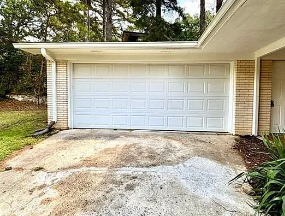 2924 Handy Drive Northwest - Photo 2 of 13