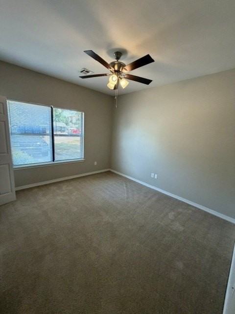 3012 Se J St #13 - Photo 5 of 10