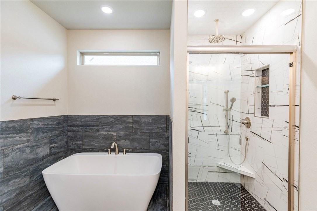 2105 N Chanae St - Photo 6 of 26