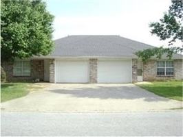 featured image of 1 Holly Dr