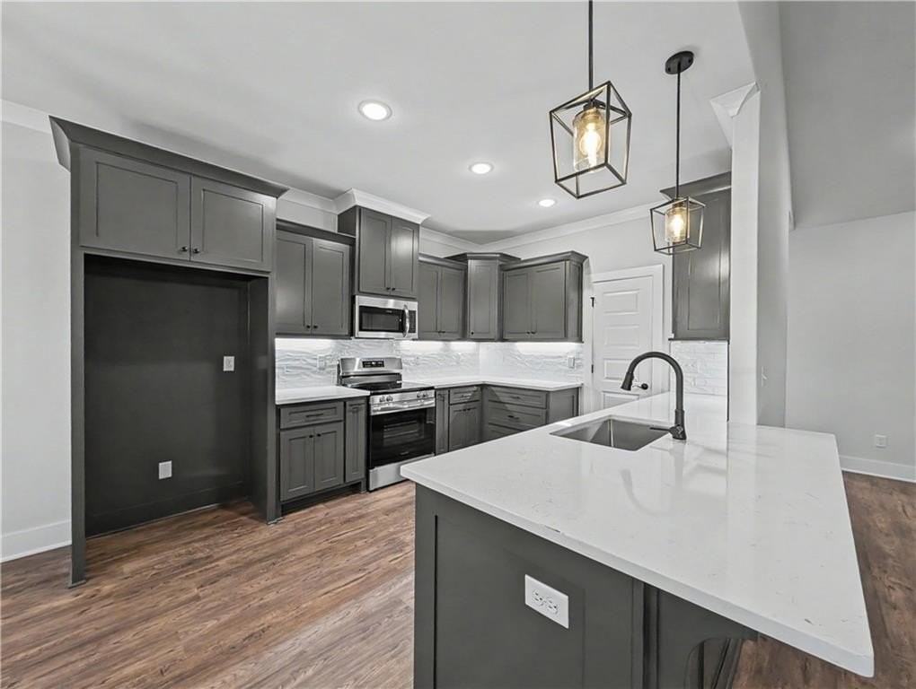 24 Cromarty Dr