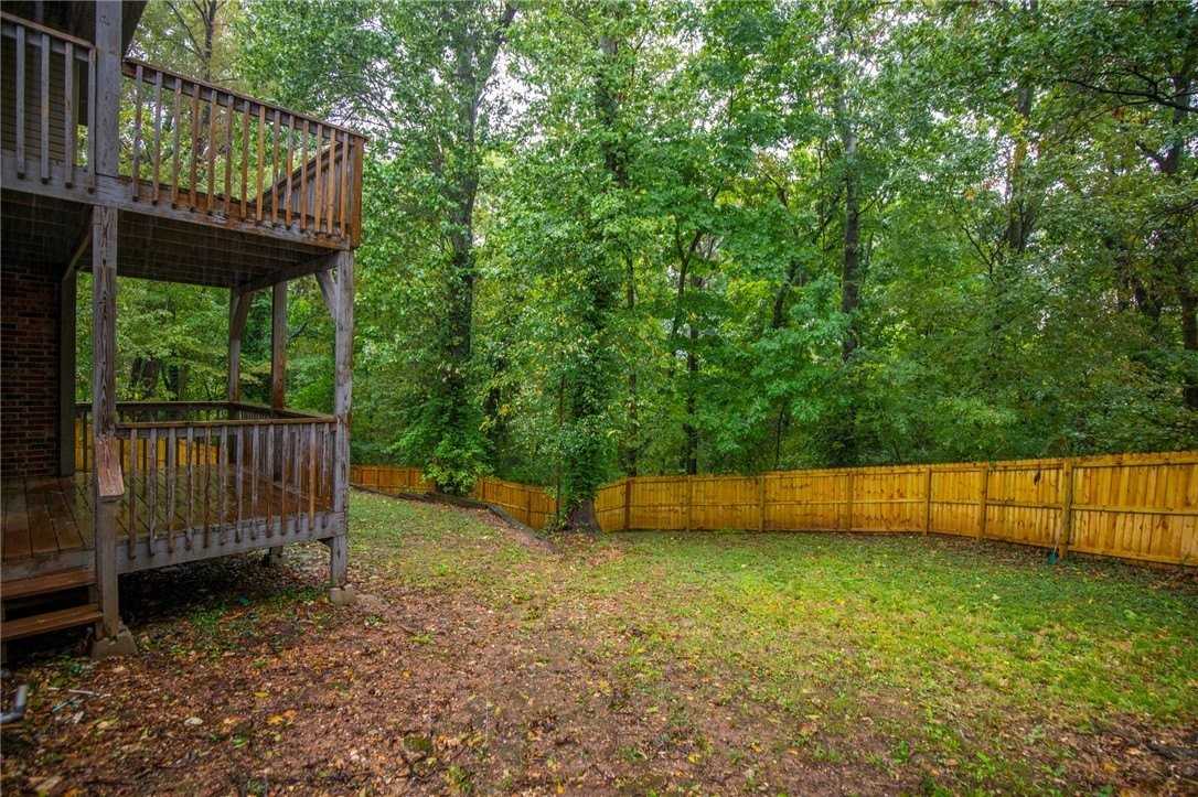 605 Tunbridge Dr - Photo 4 of 27