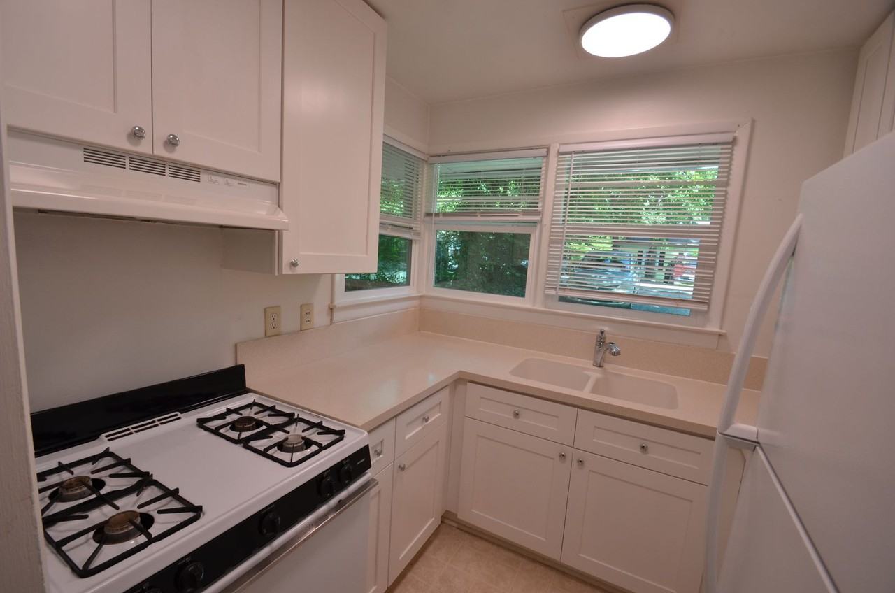 117 Purefoy Road - Photo 6 of 16