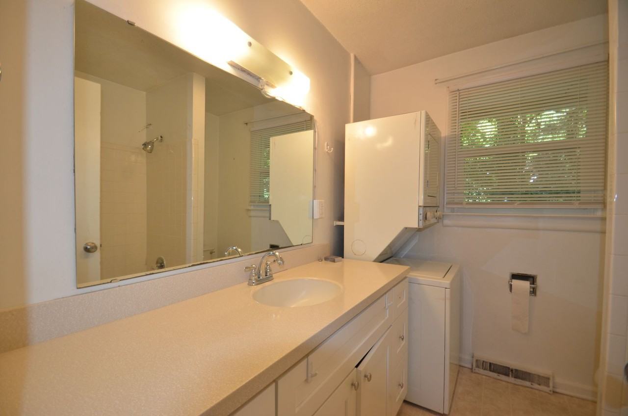 117 Purefoy Road - Photo 7 of 16