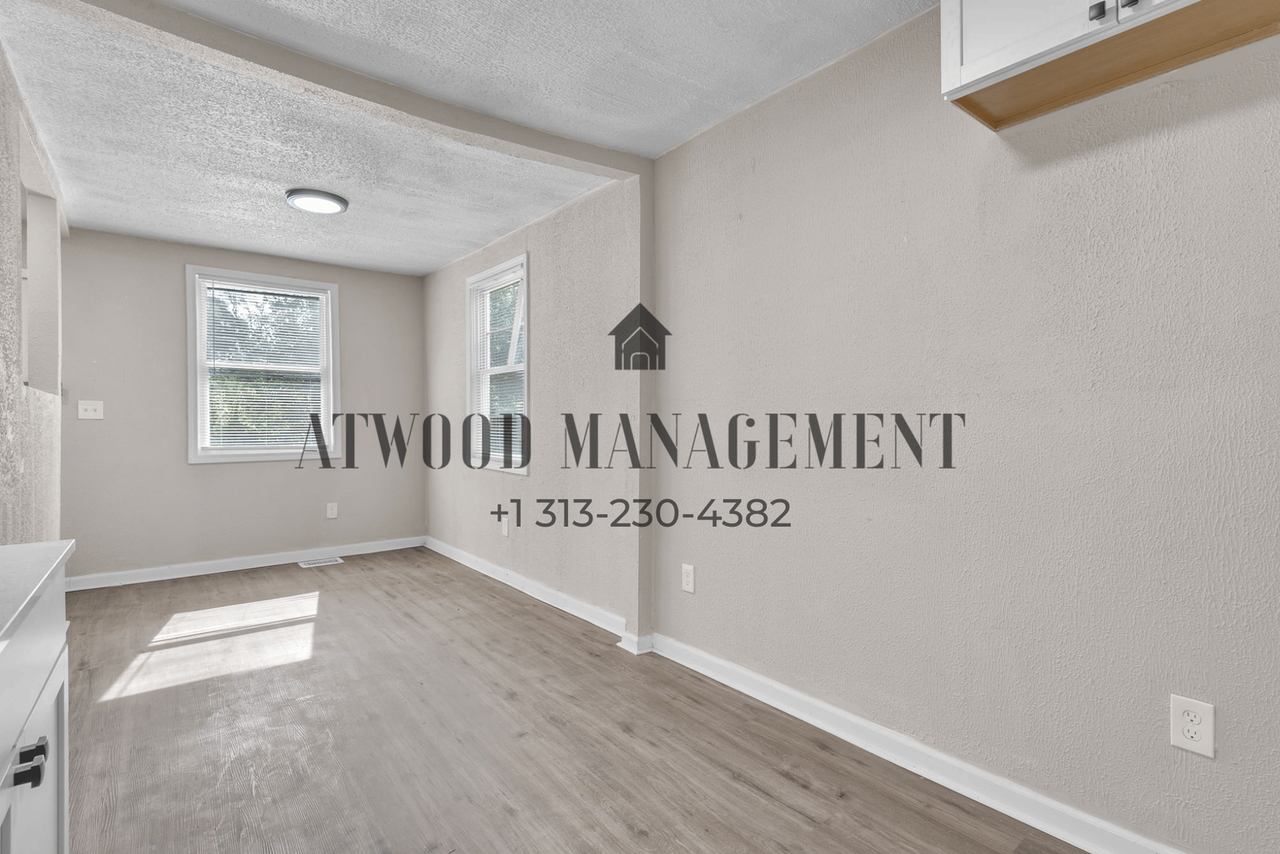 14722 Quincy St - Photo 6 of 18