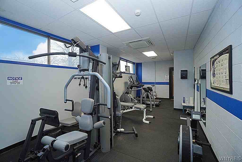 151 Buffalo Ave #905 - Photo 7 of 27