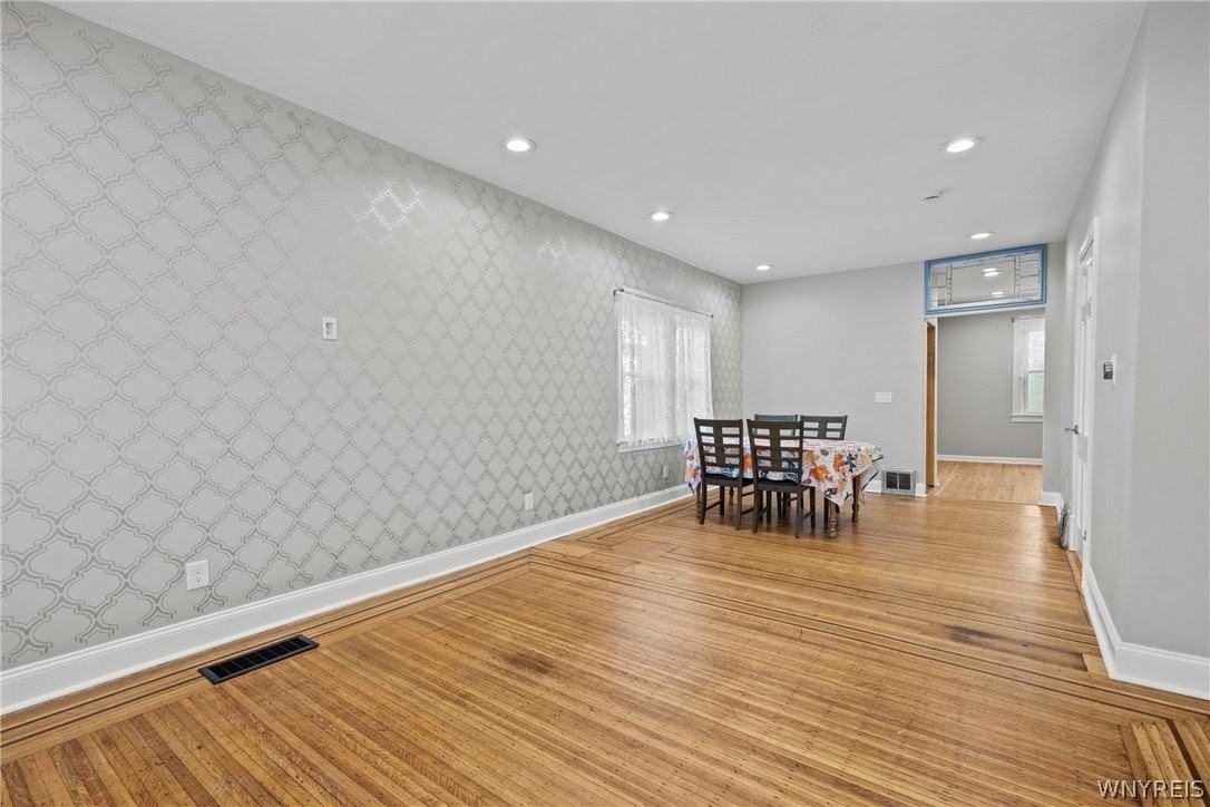 11 Baynes St - Photo 5 of 25
