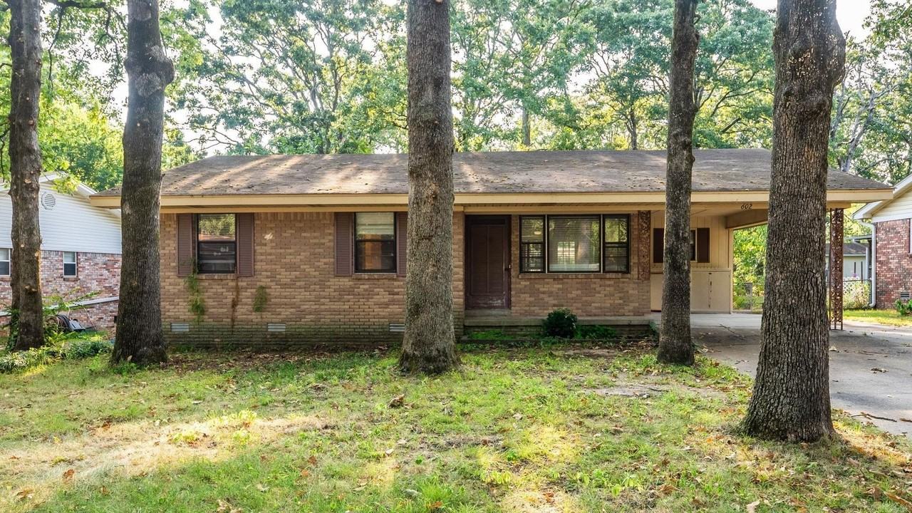 602 Devon Ave - Photo 2 of 34