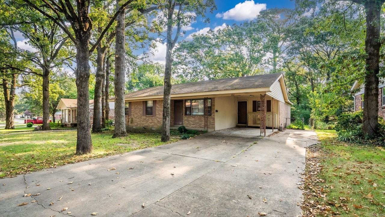 602 Devon Ave - Photo 3 of 34