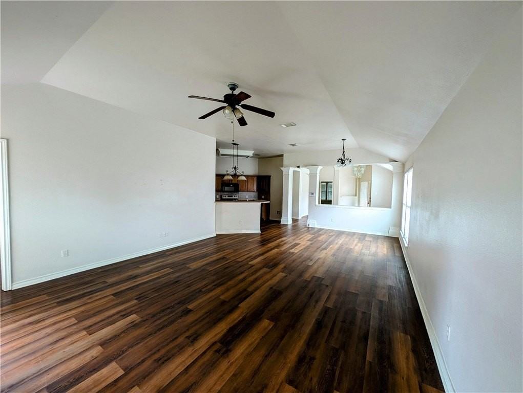 3910 Gibraltar Dr - Photo 7 of 15