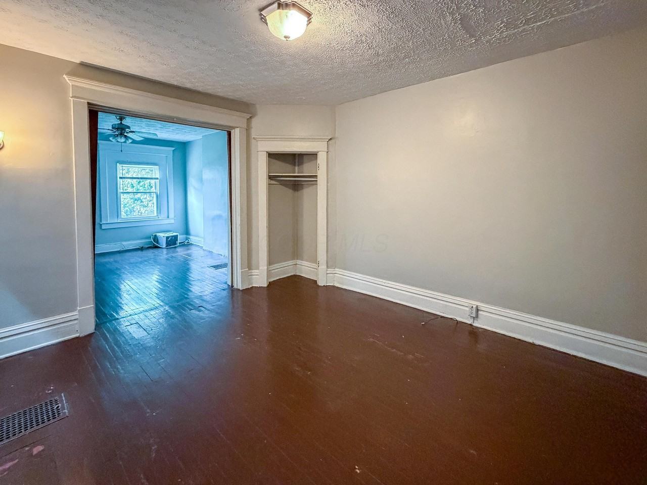414 E 14th Ave - Photo 4 of 11