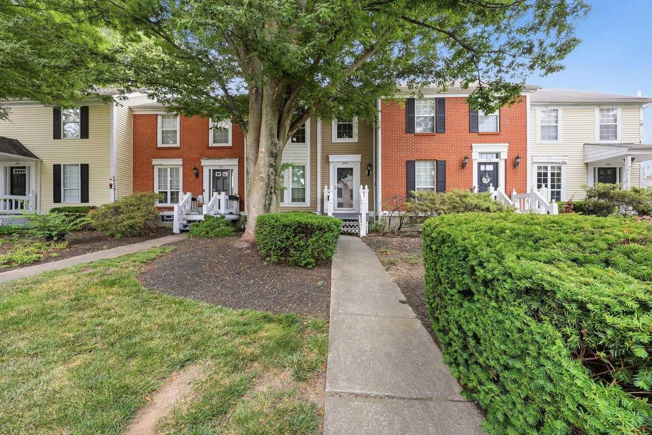 1238 Michigan Ave - Photo 3 of 29