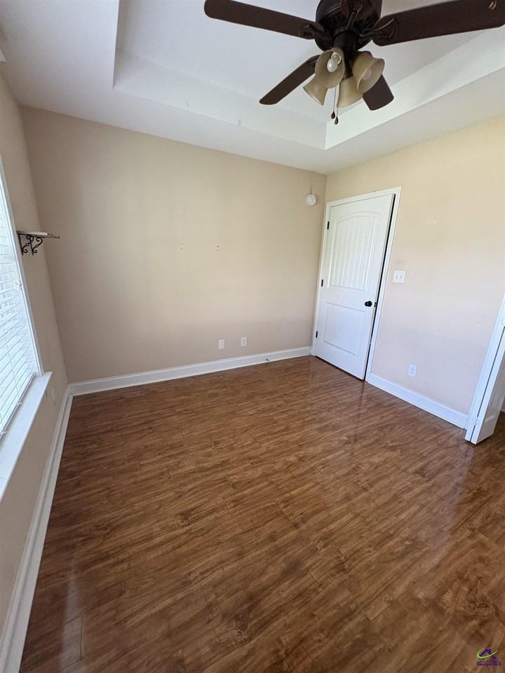 107 Madison Walk - Photo 5 of 14