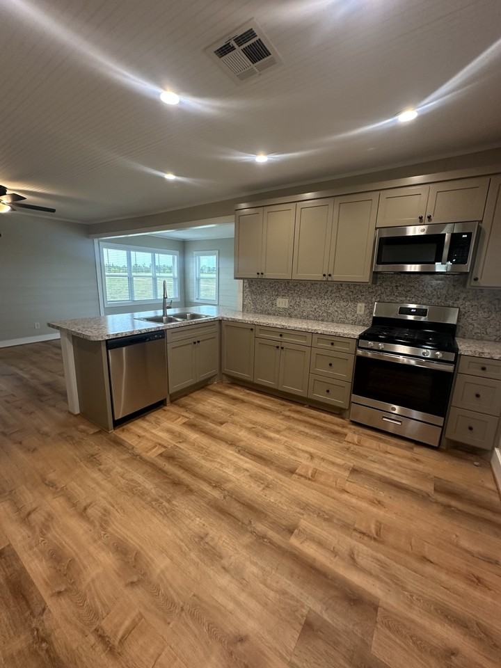 12201 Emshoff Rd #1 - Photo 4 of 11