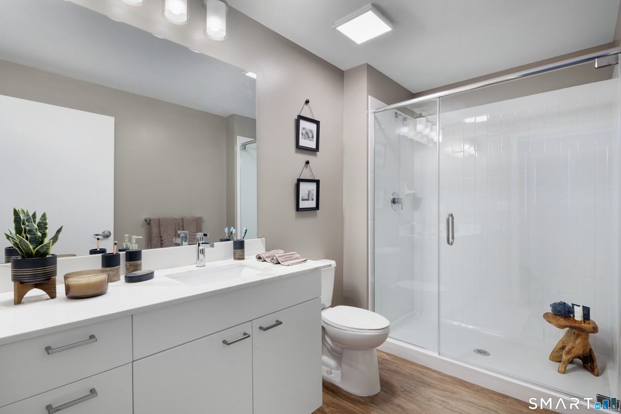 850 Pacific St #1803 - Photo 6 of 10