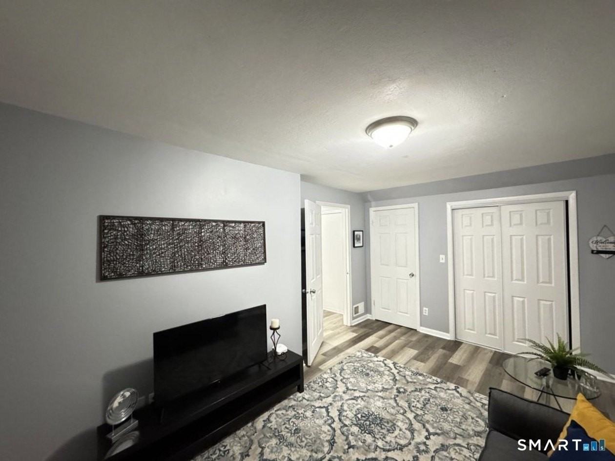 21 Pond Lily Ave #3 - Photo 7 of 11