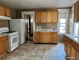 featured image of 265 Bunnell St #1