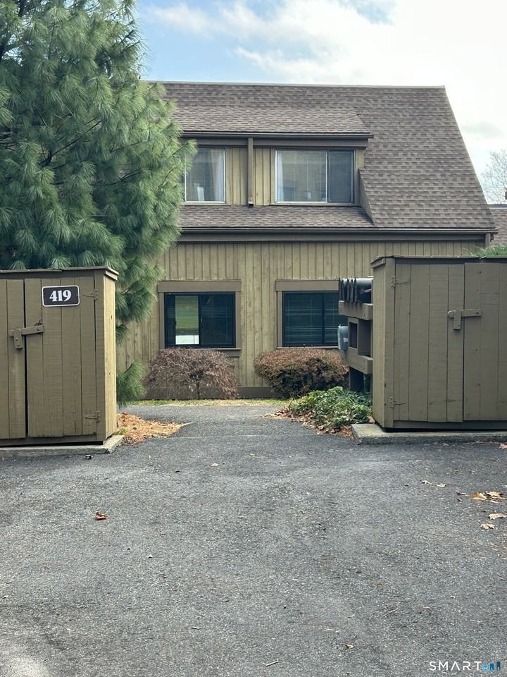419 Heritage Vlg #B - Photo 4 of 40