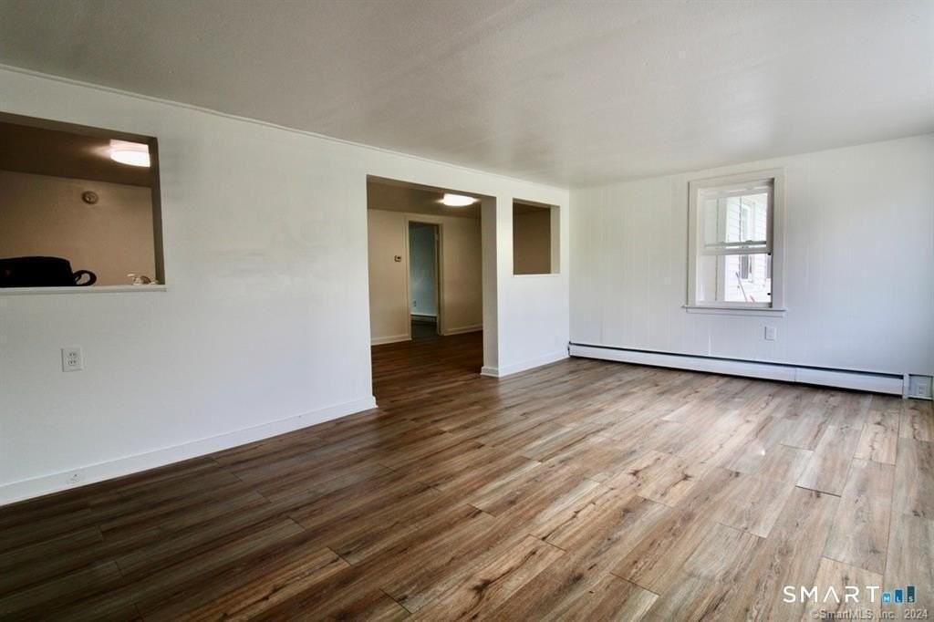 525 Boston Post Rd #1 - Photo 4 of 23