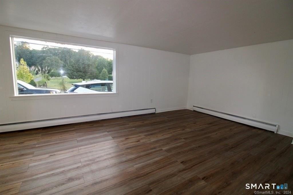525 Boston Post Rd #1 - Photo 6 of 23