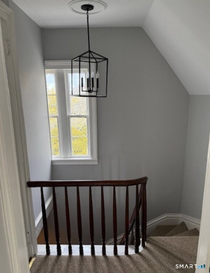 21 Broadway Avenue - Photo 2 of 12