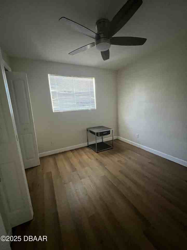 536 Ruth St - Photo 3 of 10