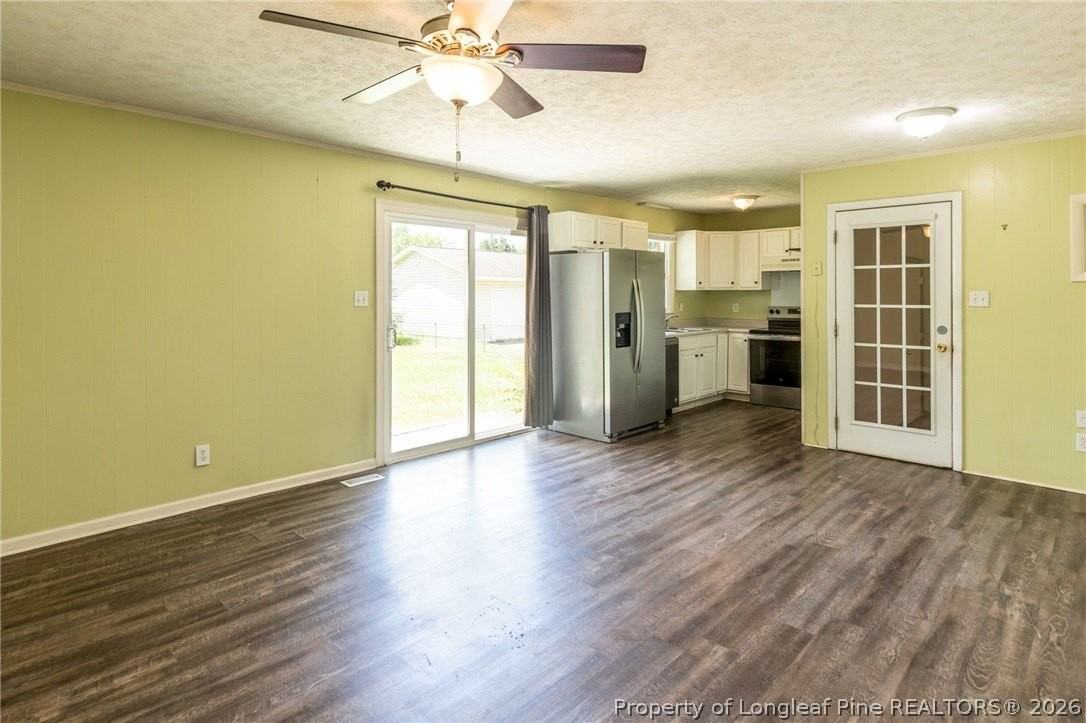 4727 Friar Ave - Photo 5 of 23