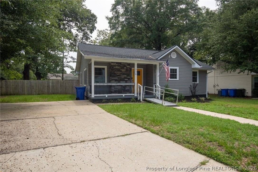 216 Circle Ct - Photo 2 of 24