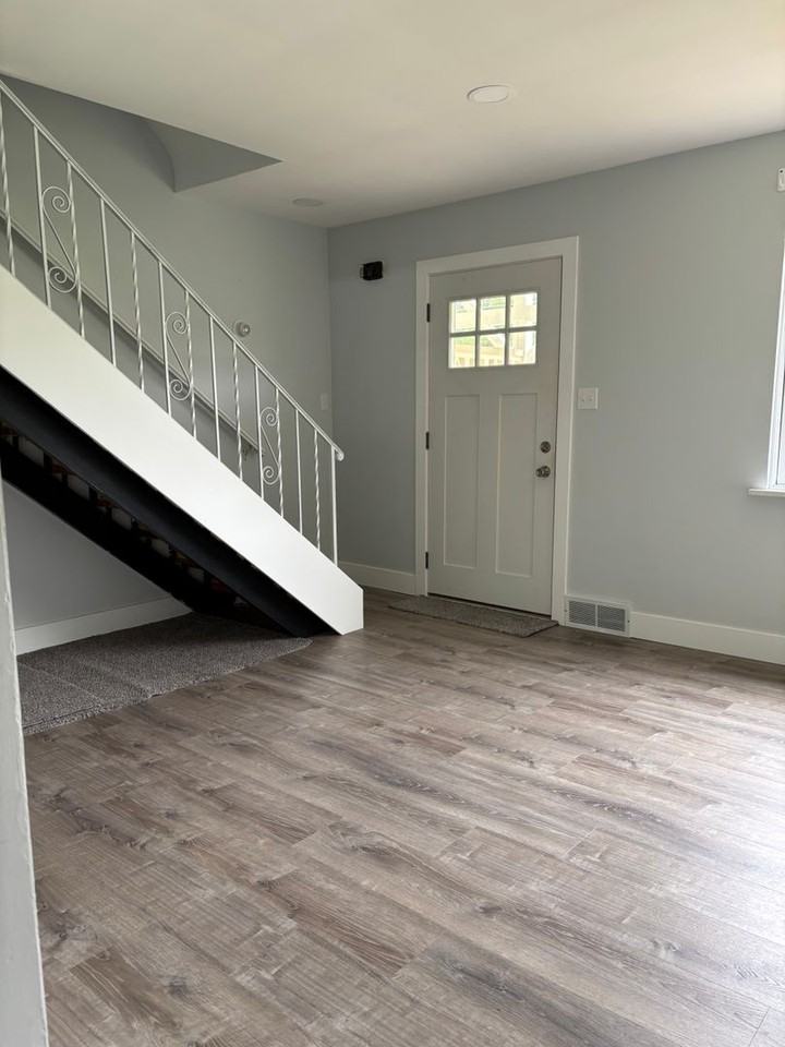 1314 Willowbrook Rd - Photo 5 of 15