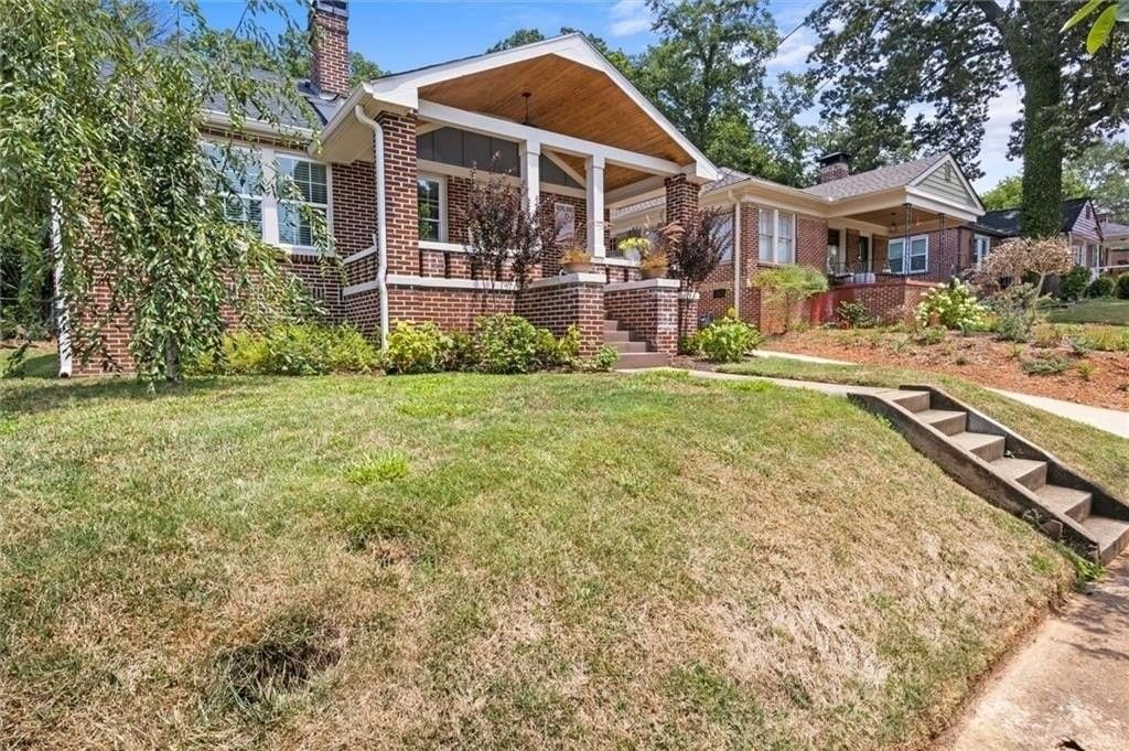1183 Ewing Pl Sw - Photo 2 of 26