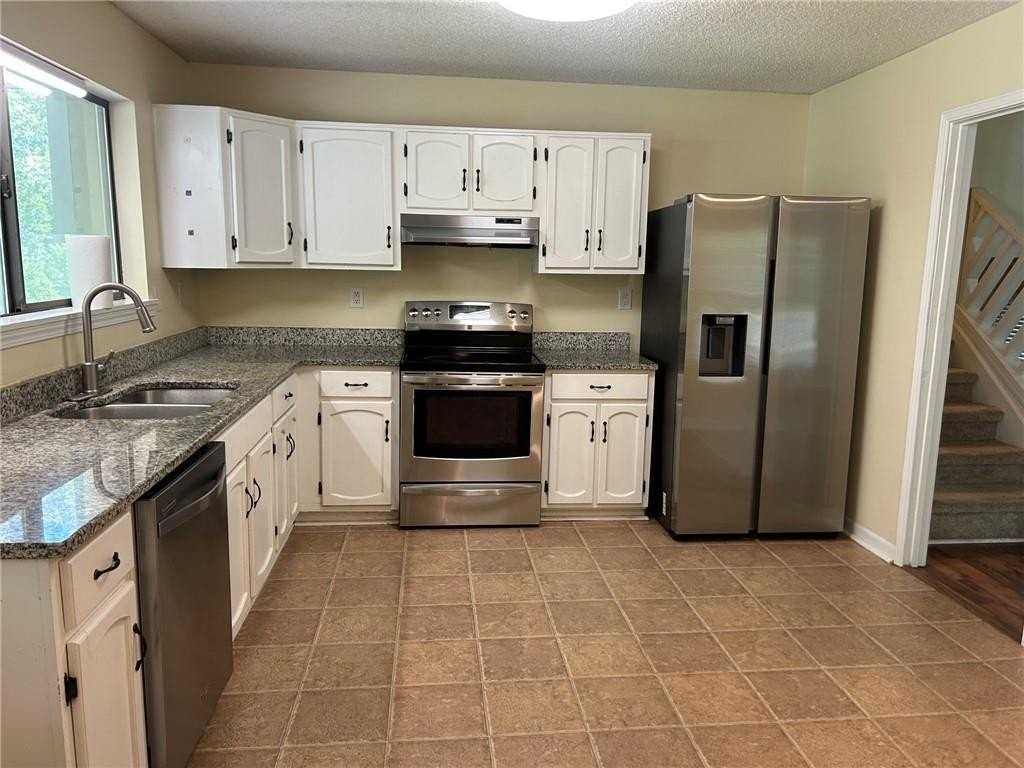 9775 Loblolly Ln - Photo 5 of 20