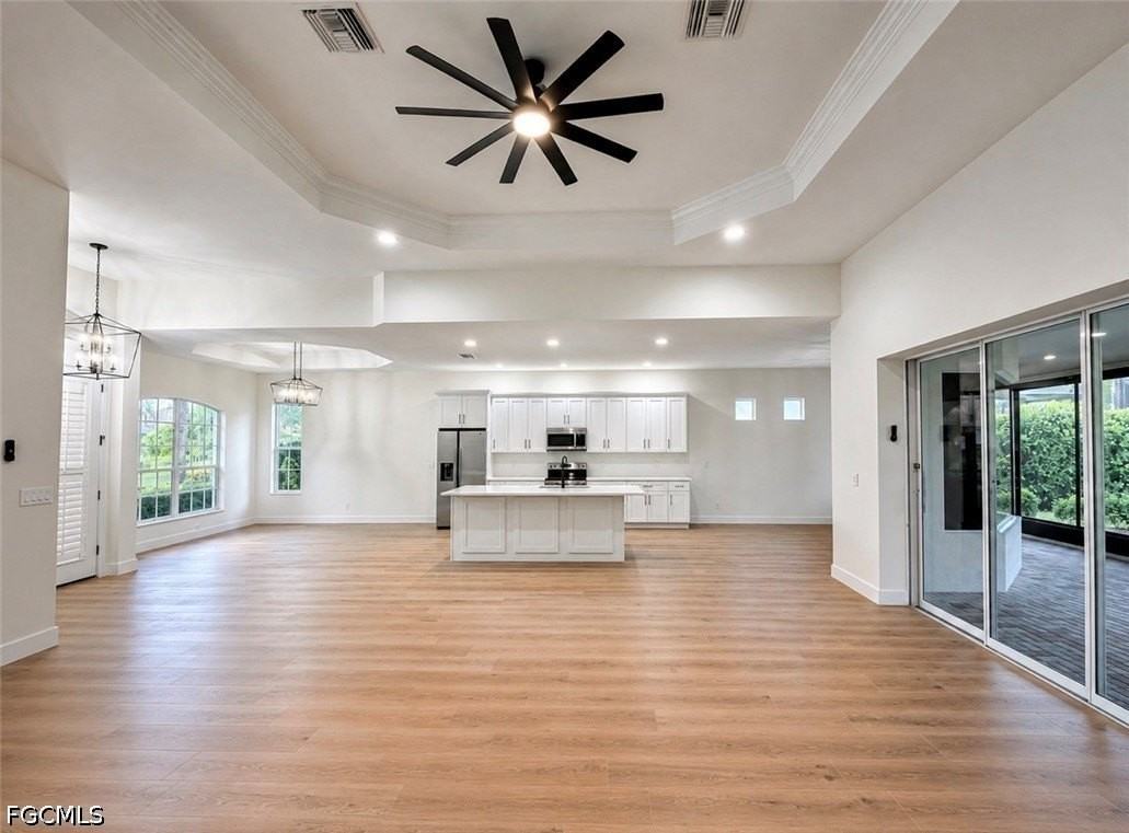 11001 Sea Tropic Ln - Photo 2 of 26