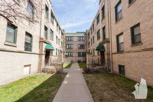 featured image of 4841 N Wolcott Ave