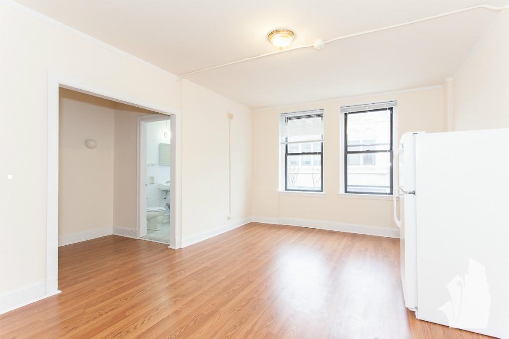 2779 N Milwaukee Ave #130 - Photo 3 of 12